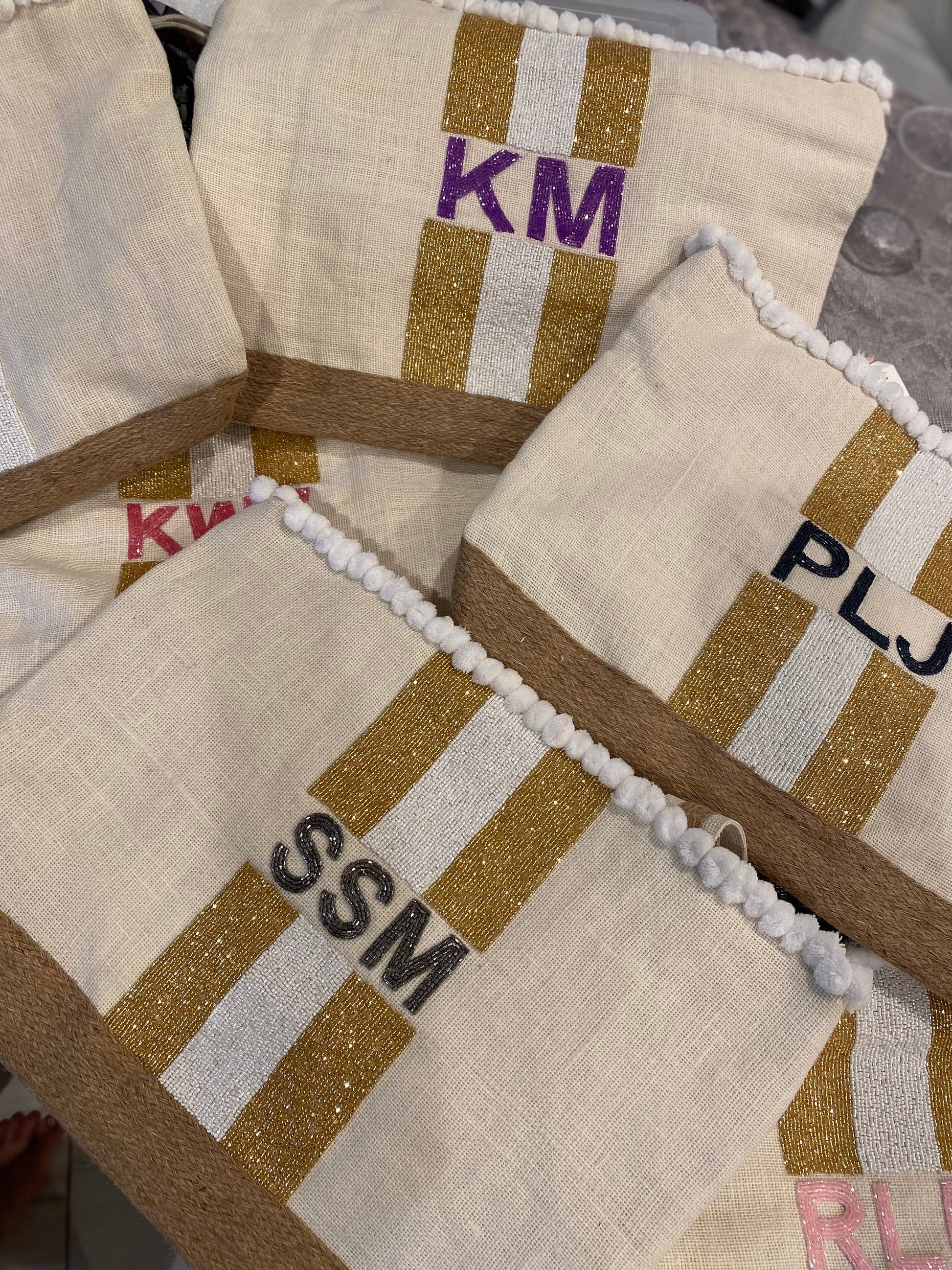 Customized beach tote, summer fun tote, vacation personalized gift, bridal party,large burlap jute beaded bag bridesmaids gift,travel bag