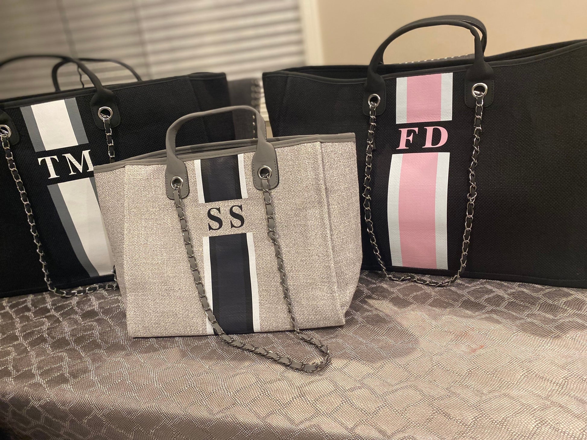 Custom tote monogram personalised striped canvas bridal honeymoon handbags shoulder jute Bridesmaid gift beach mommy bags Mini personalized