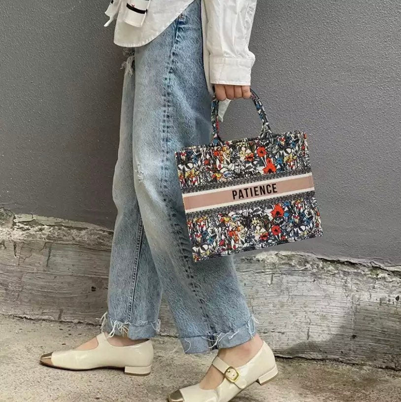 Custom small floral canvas beach tote bag, monogram personalized bridal honeymoon handbags shoulder jute Bridesmaid gift, summer bag spring