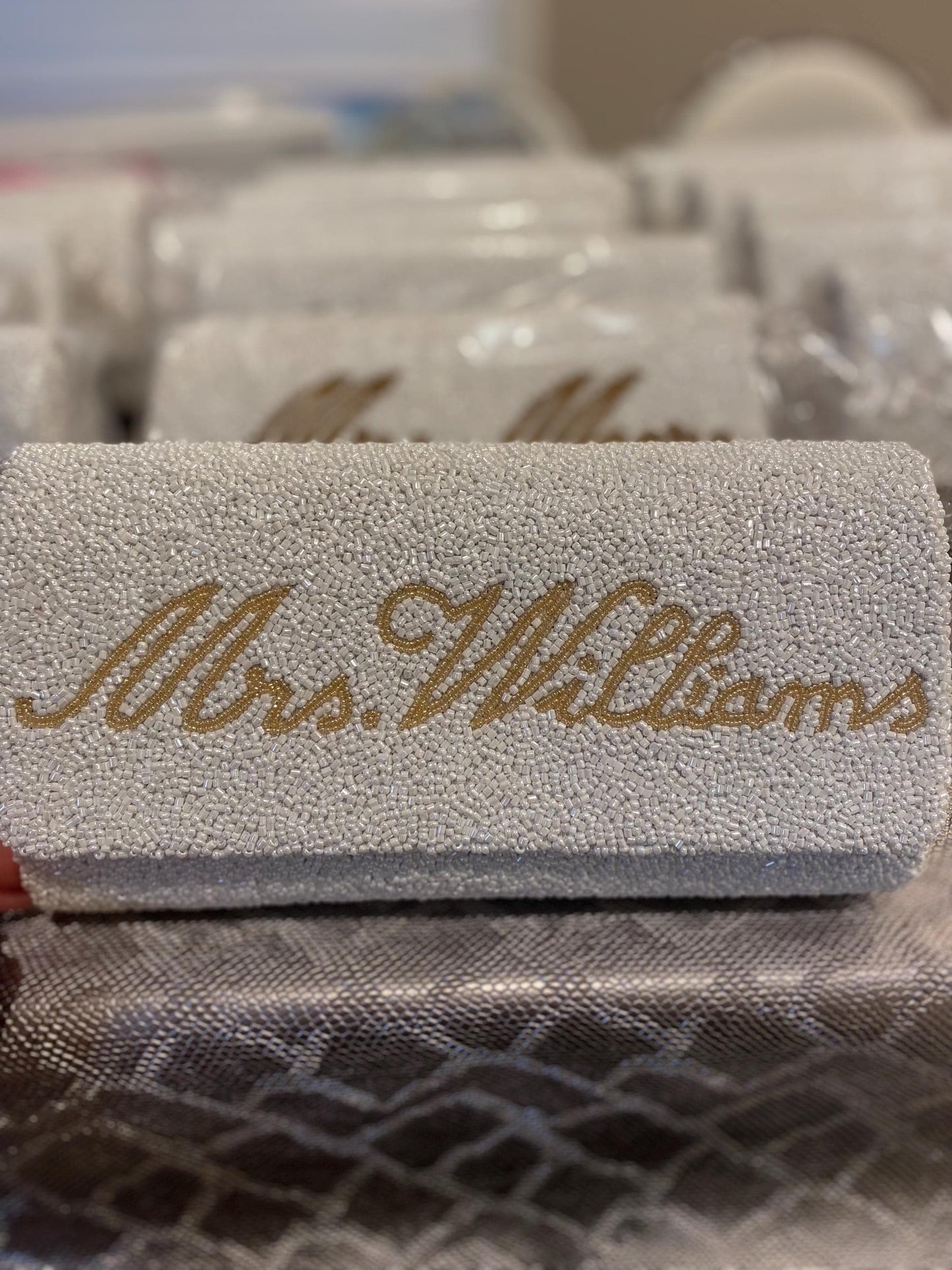 Custom name beaded bridal bag, evening clutch,mrs. Purse wedding day gift,bridesmaids mother of bride personalized clutch,Bachelorette bag,