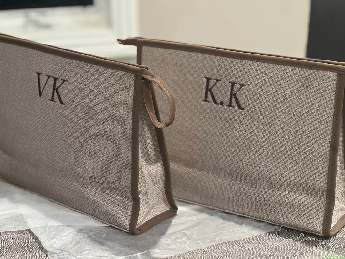 The Makeup Clutch