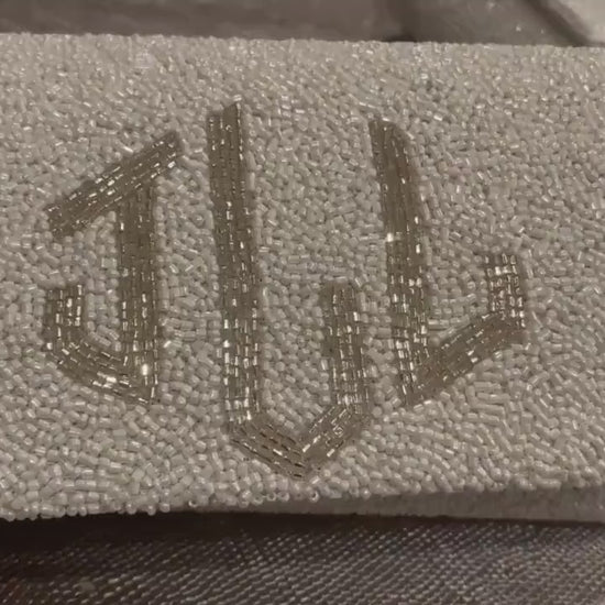 Customized wedding bride clutch bag, bridesmaids gift, bridal party gift,  beaded clutch, bachelorette party, Christmas gift,clutches purse,